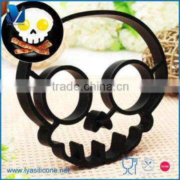 100% Food Grade Silicone Kitchen Tool Non-stick Skull Fried Egg Mold