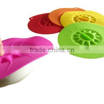 FDA&LFGB standard silicone food cover lid suction cover lid