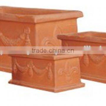 Clay terracotta pots with the beautiful style for your dreaming garden