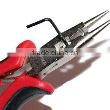 High Quality Carbon Steel Round Nose Plier photo-4