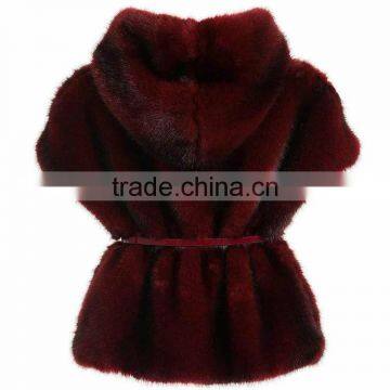 Becautiful Short Bat-wing Sleeve Design Soft Winter Girls Fur Coat photo-2