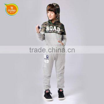 2017 wholesale child wear for boy sport suit drop shipping