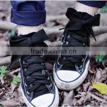 3cm FAT WIDE FLAT WHITE BLACK SHOE LACES SHOELACES - 30mm wide