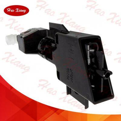 Auto Headlamp Washer Nozzle SU003-02701