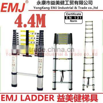 4.4m Single Telescopic ladder