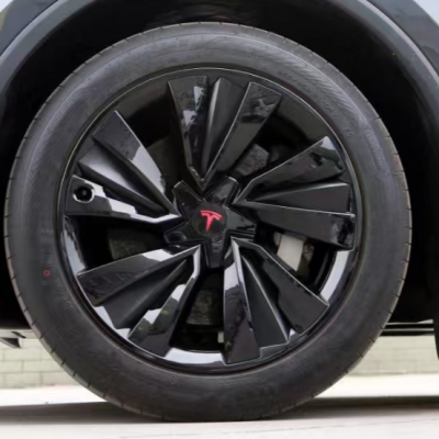 Model Y Juniper Hub Cap - Direct Replacement with Snap-on Design