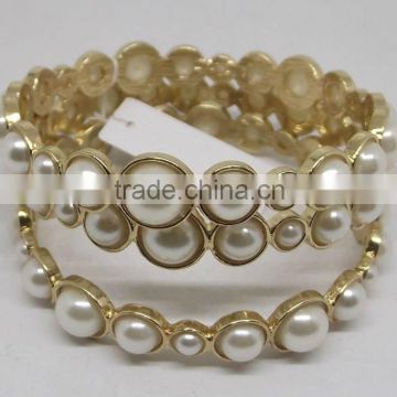 pearlescent bracelet set