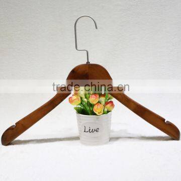 QD-E06Customed Luxury Natural Wooden Hanger For Clothes