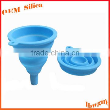 OEM logo Kitchen Useful Light Blue FDA Custom silicone foldable funnel