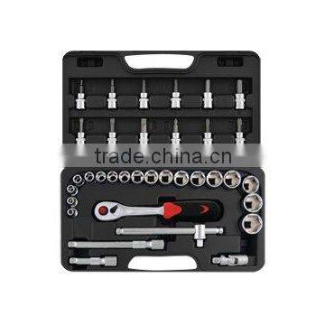 35PC 3/8" DR. Socket Wrench Set