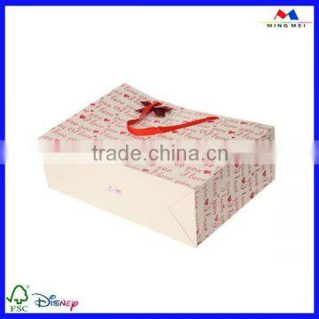 Custom Design Red Wine Paper Material Handbag With Ribbon photo-3