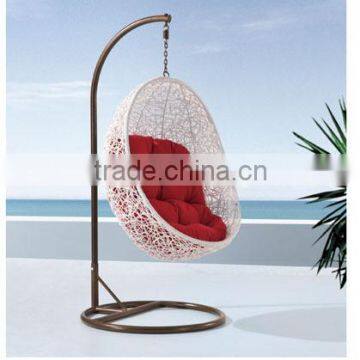 Outdoor patio swing chair