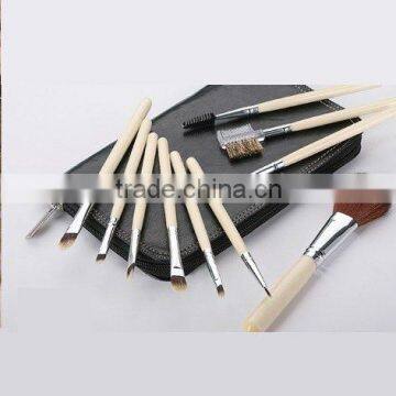 wooden handle make up brush set