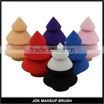 Cheap latex SBR other shape Christmas tree cosmetic sponge applicator