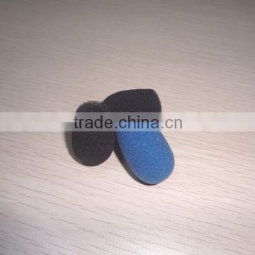 Non-toxic low density sound absorbing sponge for microphone