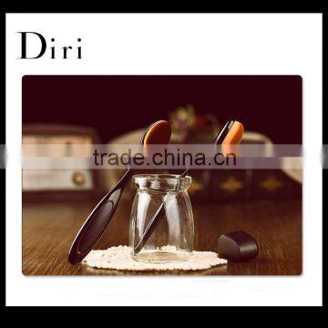 2016 Tooth Brush Makeup Brush With High Quality photo-2