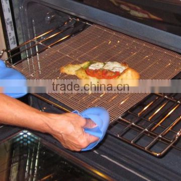 Silicone Oven Mitts Made for Cooking Frozen Foods and Gluten Free Crusts