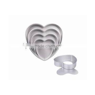 Anodized Aluminum Heart Cake pan with removable bottom