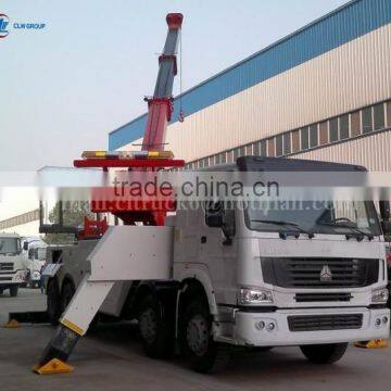 375 hp SINOTRUK HOWO 8*4 Heavy Duty Rotator Wrecker 30 Ton