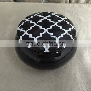 Customer Handpainted White Ceramic Jewelry Gift Box Round photo-2