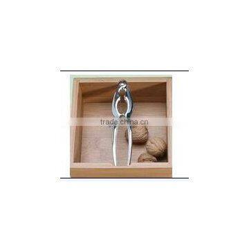 2016 Totally natural bamboo square walnut bowl