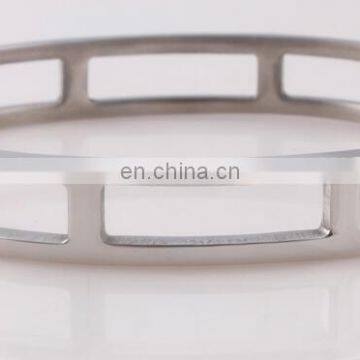 Fashion Women 9mm Width Cuff Bangles Roman Numerals Women Bracelets Hollow Out Stainless Steel Hand Wear Jewelry photo-5