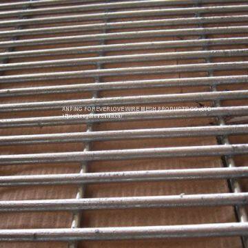 358 Security Fence photo-3