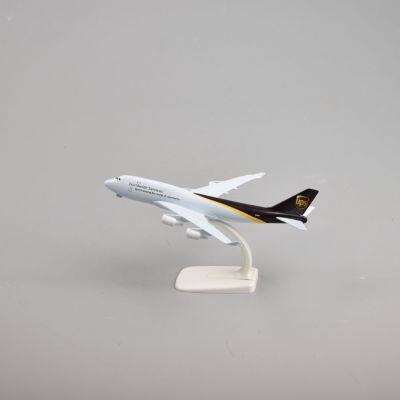 20cm B747 UPS With Wheels Metal Aircraft Plane Model Gift