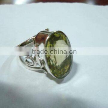 925 silver ring with gemstone