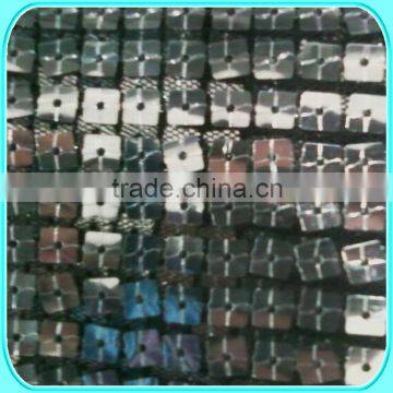 GOLD SQUARE SEQUENCE EMBROIDERY DESIGN photo-2