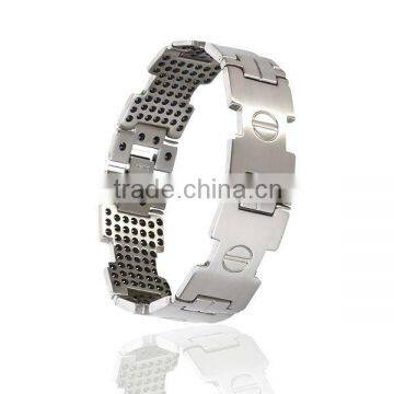 Health care 2013 new products silver chain bracelet vners with magnets