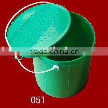 Green Plastic Live Bait Box