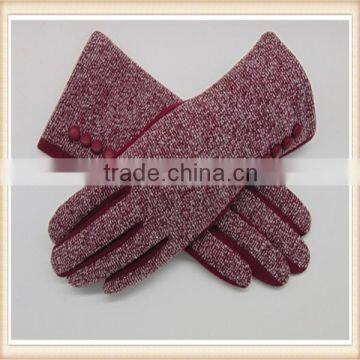 Outdoor Red Dotted Hand Gloves/MItten Handmade from Chinese Manufactory