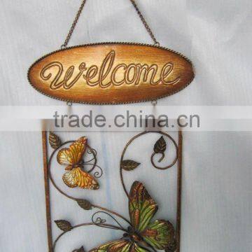 welcome wall hanging