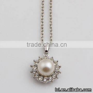 From china floating artificial pearl necklace, low price fashion new design pearl necklace