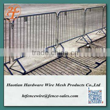 Australia orange cross feet crowd control barricades fence