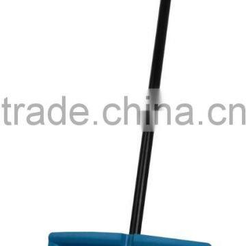 Winter push PP snow shovel