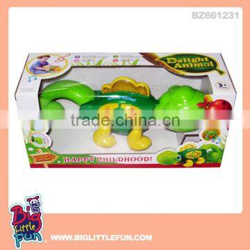 Baby battery operated toy plastic lizard toys with music