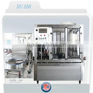 liquid filling and sealing machine