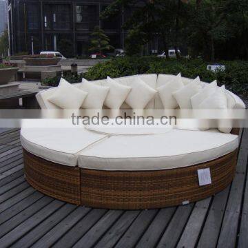 5pcs Rattan Sofa Daybed photo-2