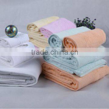 A grade many stocklot towels