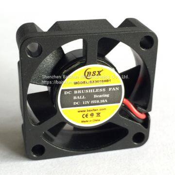 Manufacturers directly supply 3010 cooling fan 3CM 3cm 5V ball bearing LED fan