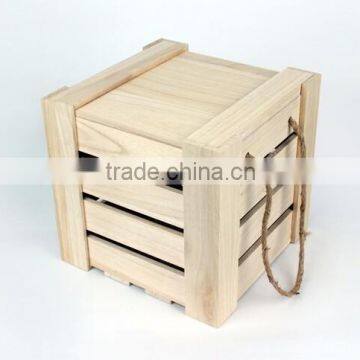 Custom logo and color solid wooden slatted crate with lid