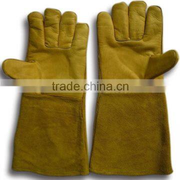 Custom leather safety welding glove for welder