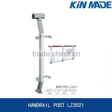 Glass balustrade handrail holder/support posts