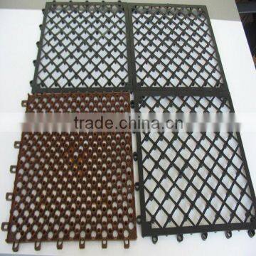 interlocking plastic mats