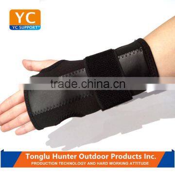 Sports Safety Wrist Brace Support Palm Support the Dual Protection of Sheet Steel and Leather