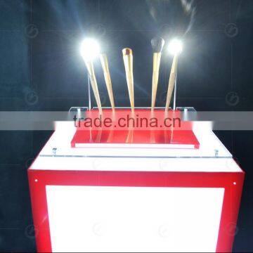 High Quality LED Acrylic Cosmetic Display Stand photo-5
