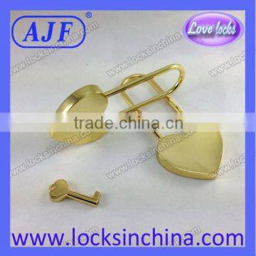 2014 NEWEST Inexpensive Safe and Reliable Long Hook Golden Locks photo-2