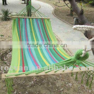 Canopy Hammock with Wood Rod